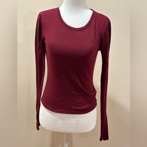 Express One Eleven Women’s Burgundy slightly cropped long sleeve top Small